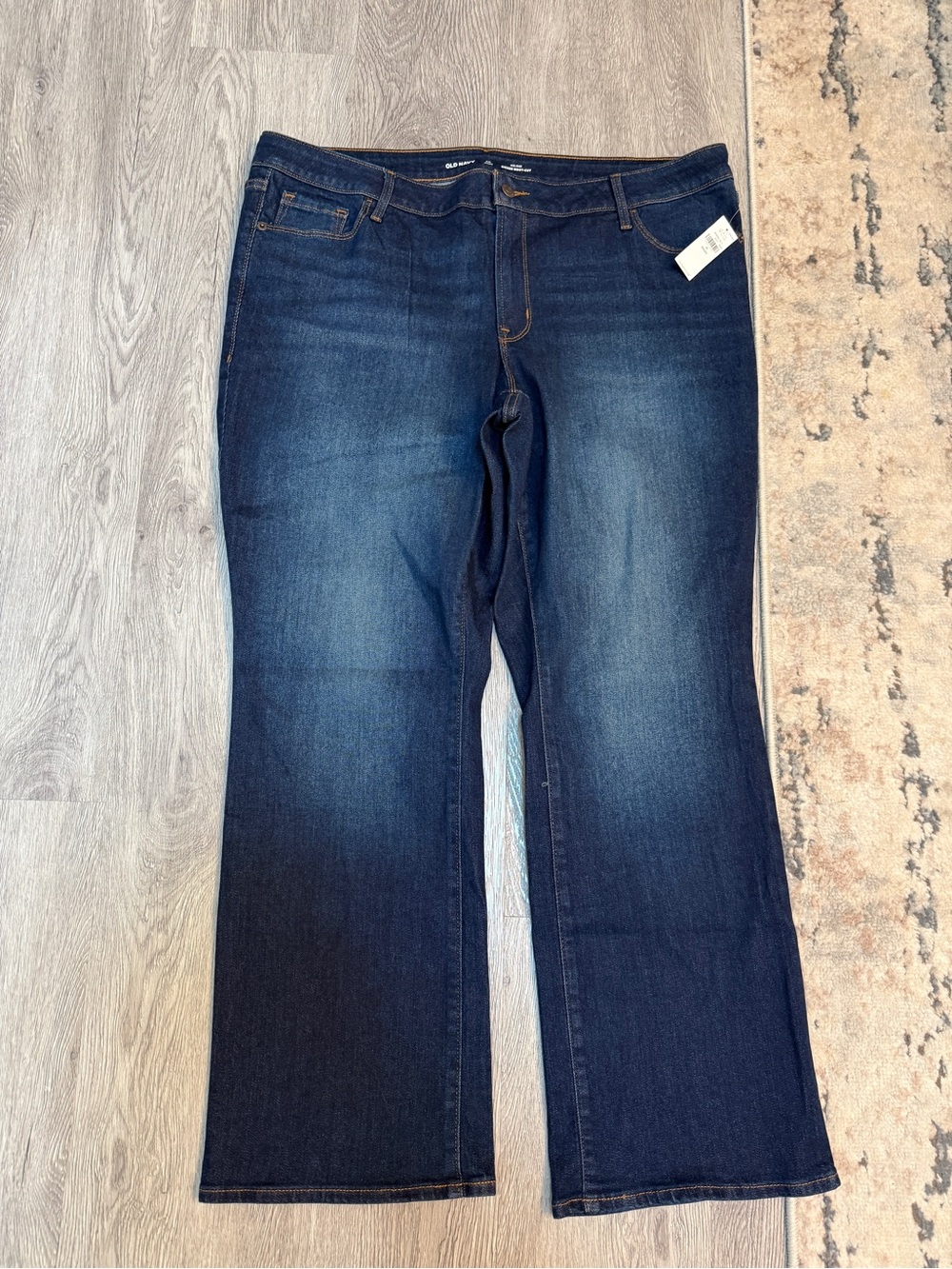 Old Navy Kicker Bootcut Jeans Dark Wash Stretch Women’s Plus Size 20 Brand New